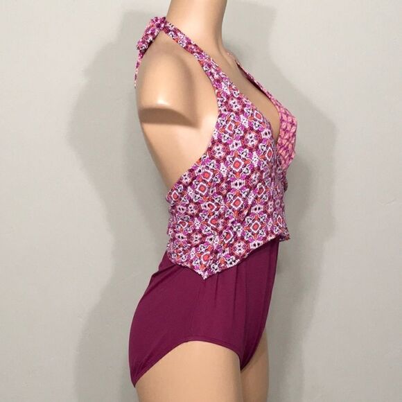 Lauren Ralph Lauren swimsuit. NWT - Picture 5 of 8